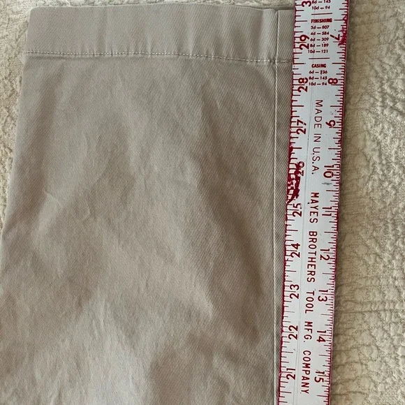 NWT Gap Khakis, High Rise - Picture 7 of 7